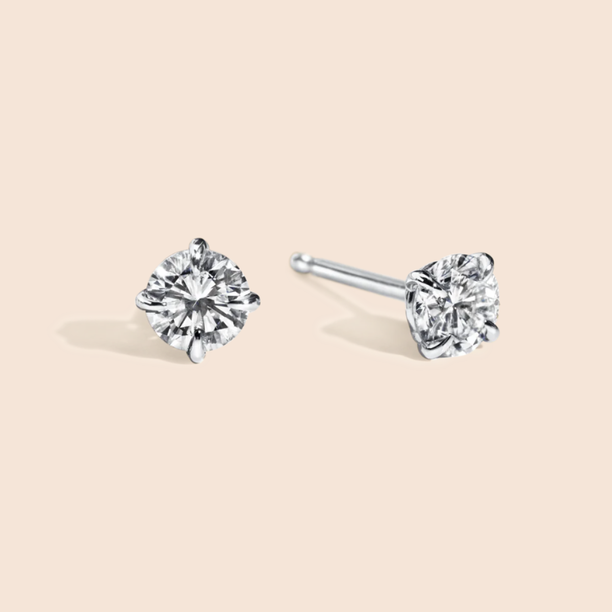 14K White Gold Platinum Round Diamond 4 Prong Stud