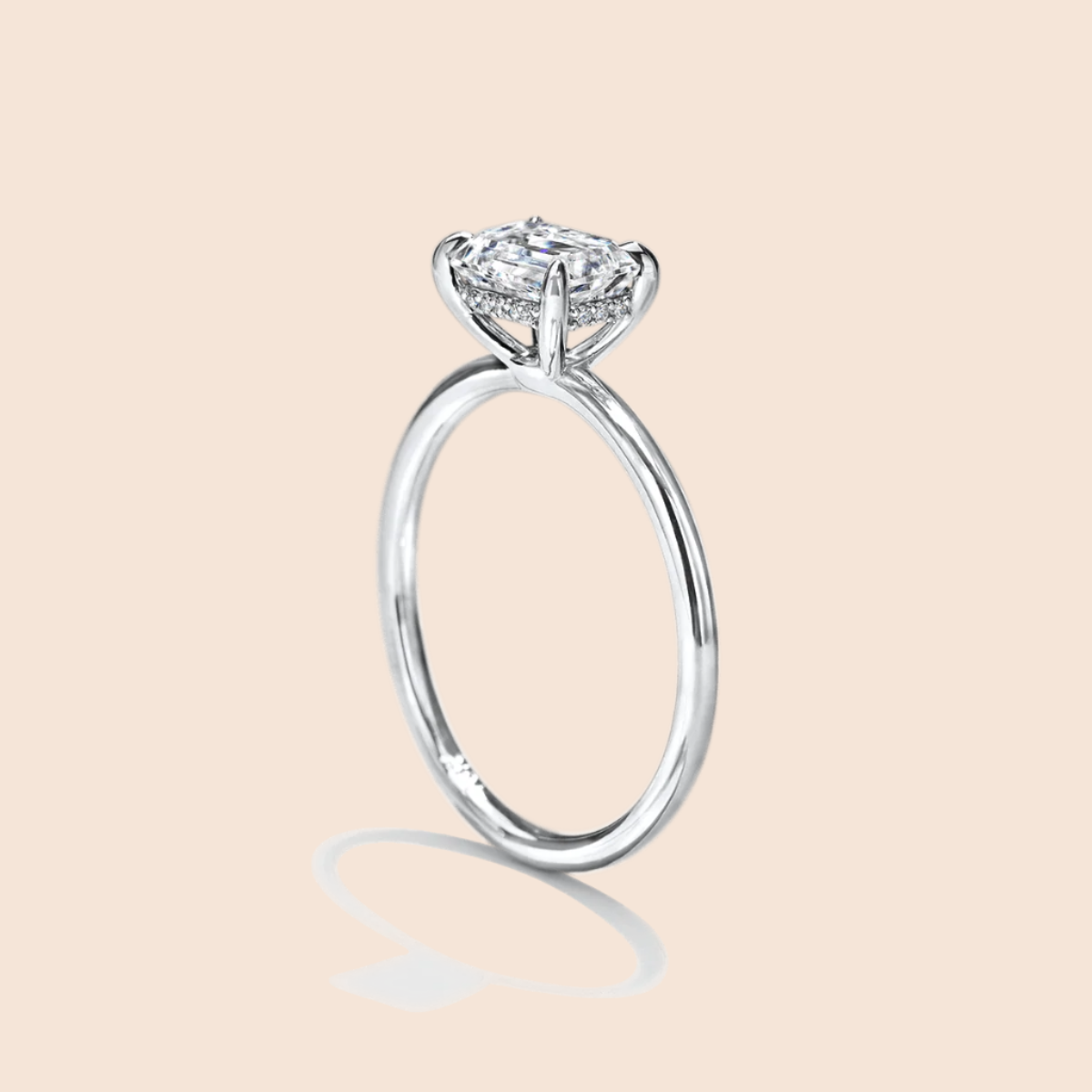 18K White Gold Platinum Solitaire Emerald Diamond Engagement Ring